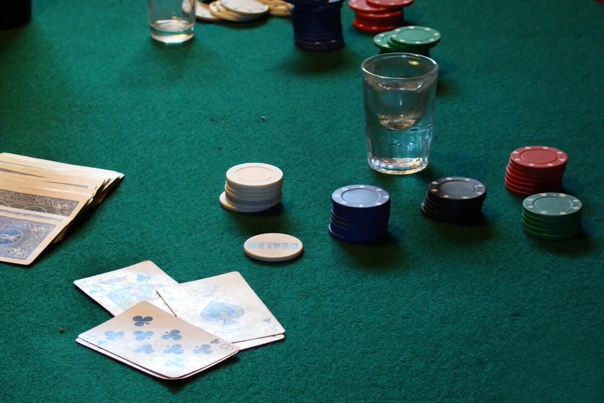 Substitutes for Poker Chips: 9 Alternatives That Actually Work